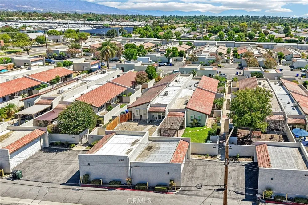 1375 Bouquet #D Upland, CA 91786