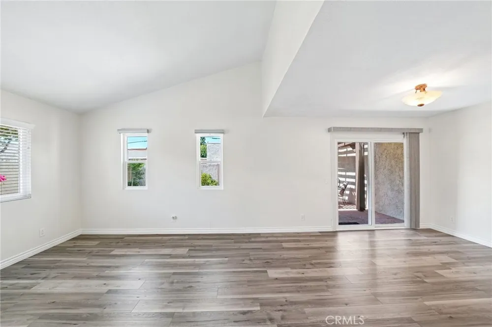1375 Bouquet #D Upland, CA 91786