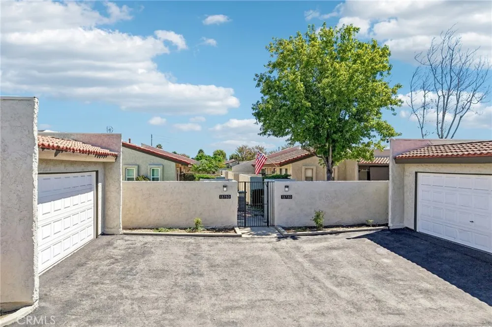 1375 Bouquet #D Upland, CA 91786