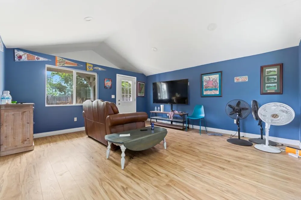 6200 Veemac Avenue La Mesa, CA 91942