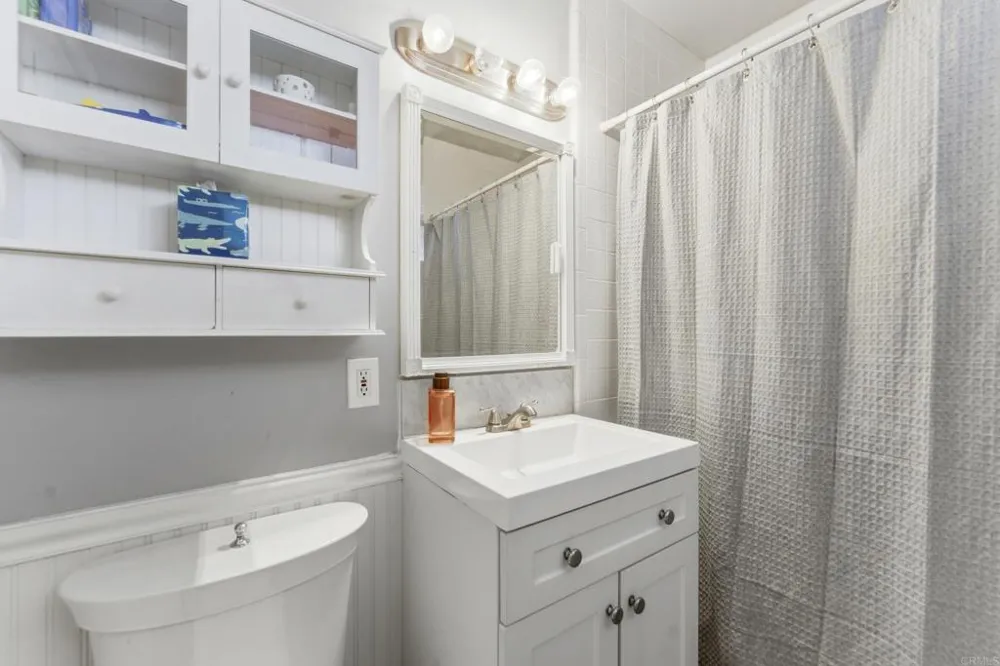 6200 Veemac Avenue La Mesa, CA 91942