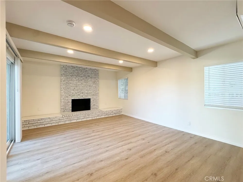 10172 Fern Avenue Stanton, CA 90680