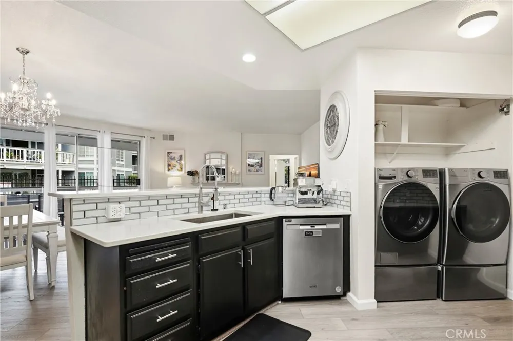 10401 Garden Grove Boulevard #21 Garden Grove, CA 92843