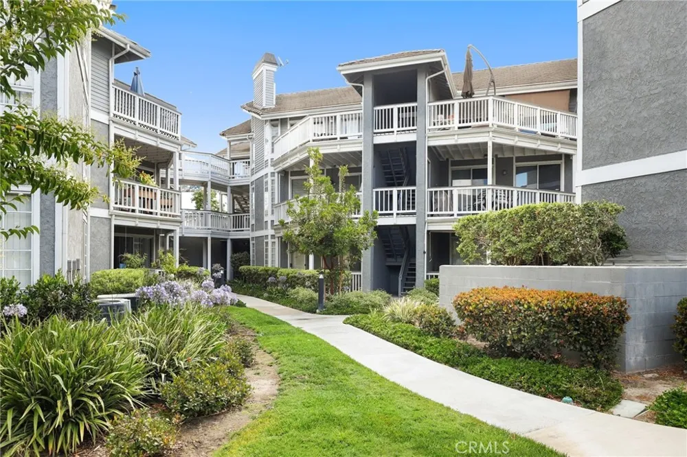 10401 Garden Grove Boulevard #21 Garden Grove, CA 92843