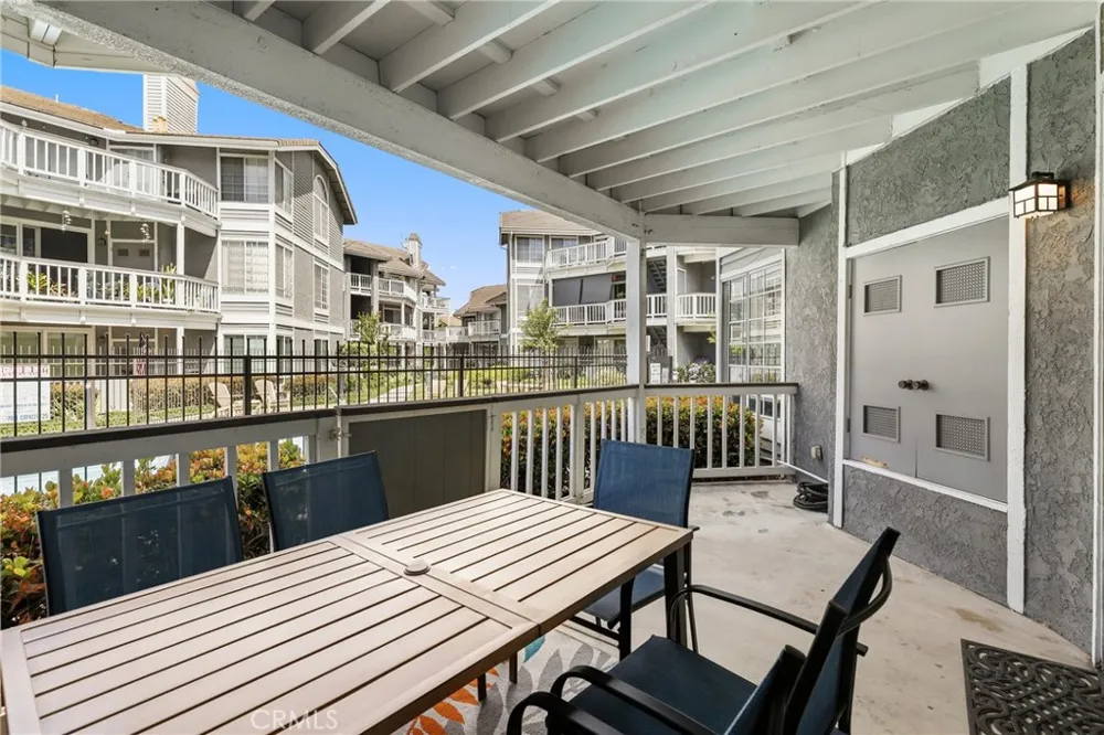 10401 Garden Grove Boulevard #21 Garden Grove, CA 92843