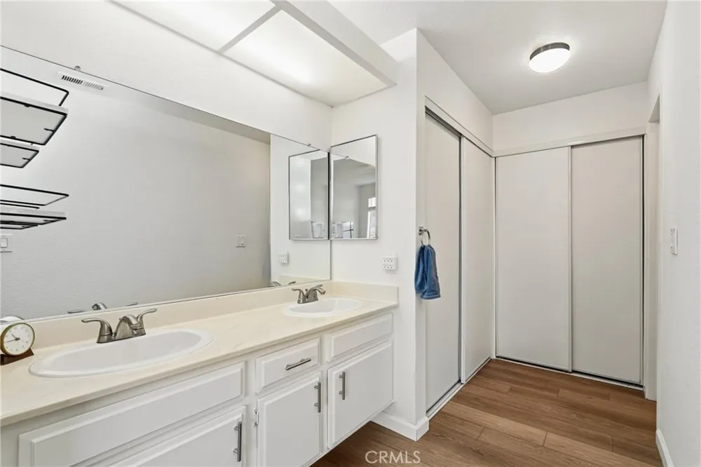 10401 Garden Grove Boulevard #21 Garden Grove, CA 92843