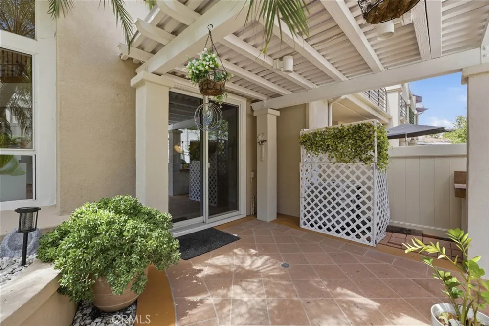 28668 La Azteca Laguna Niguel, CA 92677