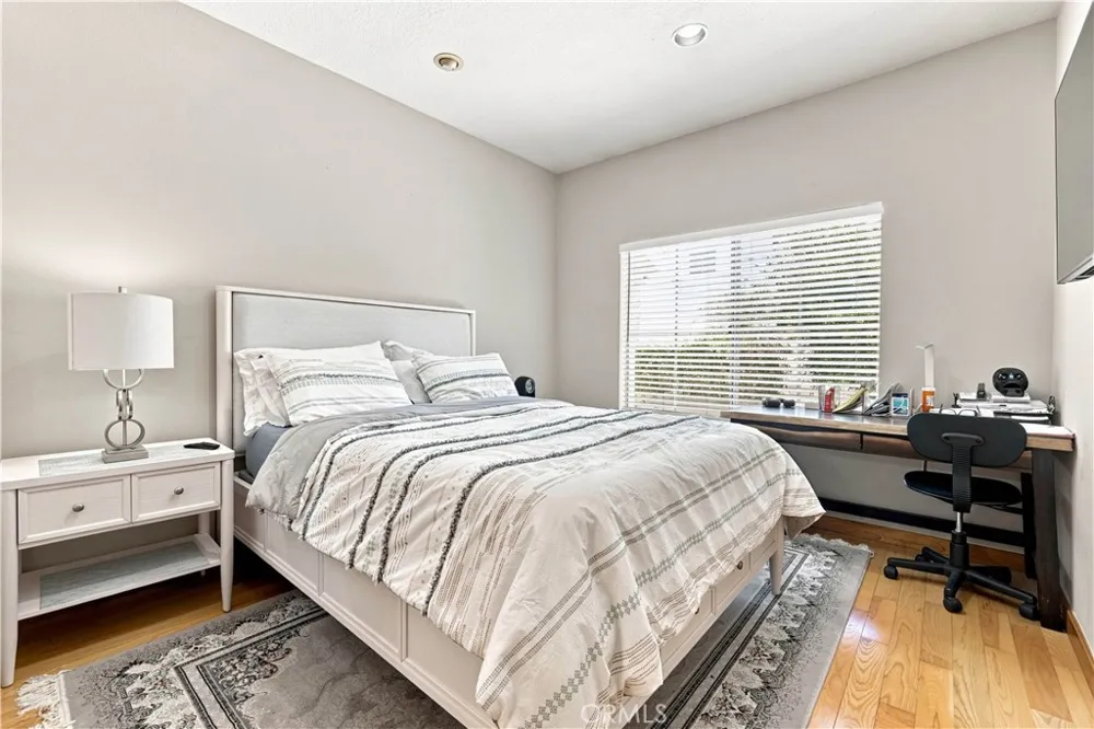 28668 La Azteca Laguna Niguel, CA 92677