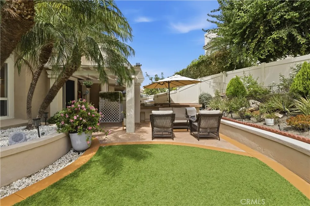 28668 La Azteca Laguna Niguel, CA 92677