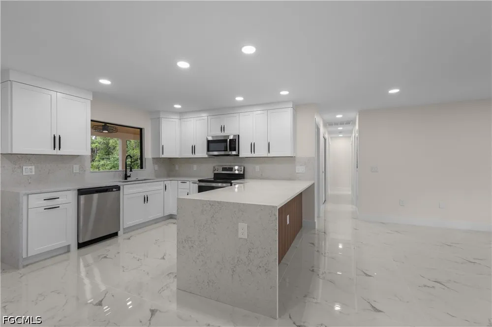 4th Street SW Lehigh Acres, FL 33976