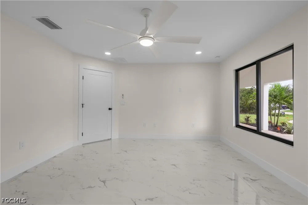 4th Street SW Lehigh Acres, FL 33976