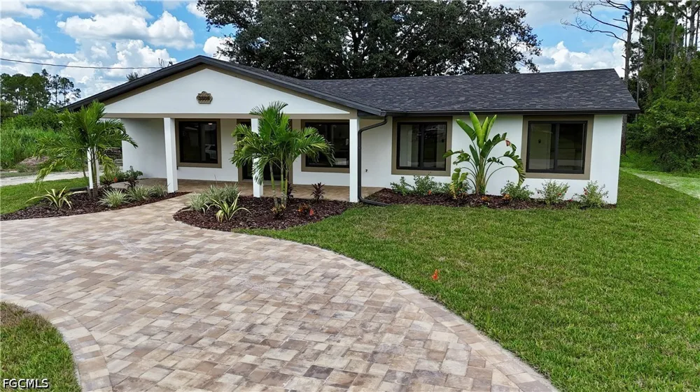 4th Street SW Lehigh Acres, FL 33976