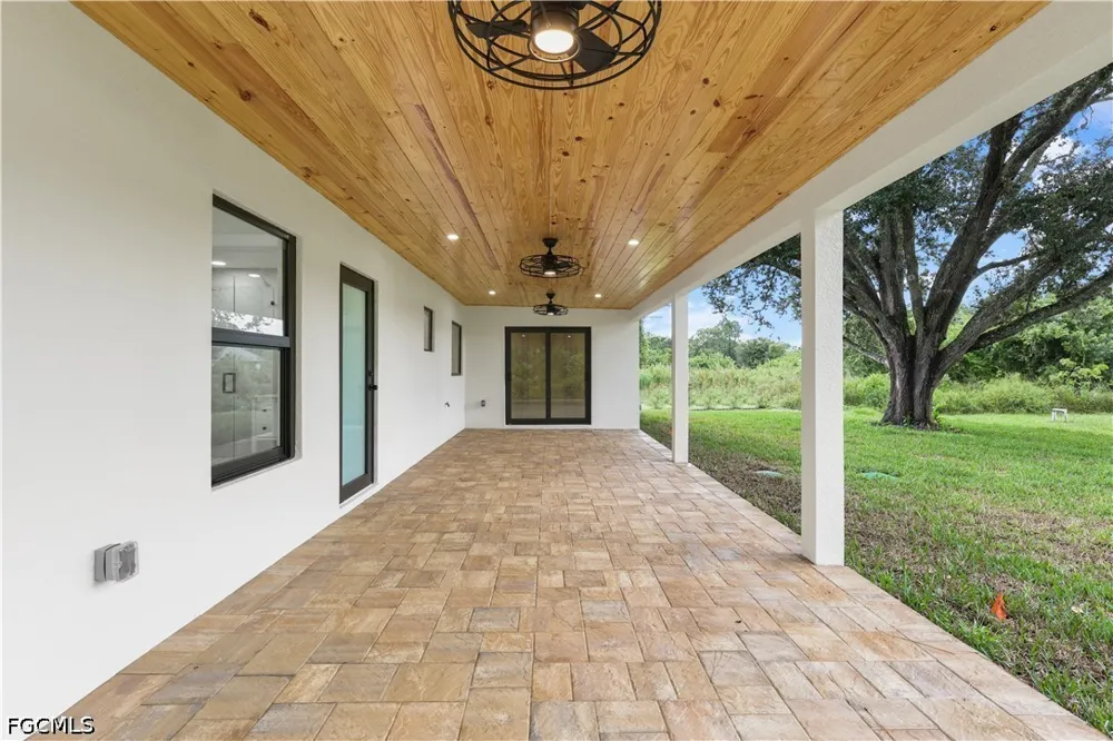 4th Street SW Lehigh Acres, FL 33976