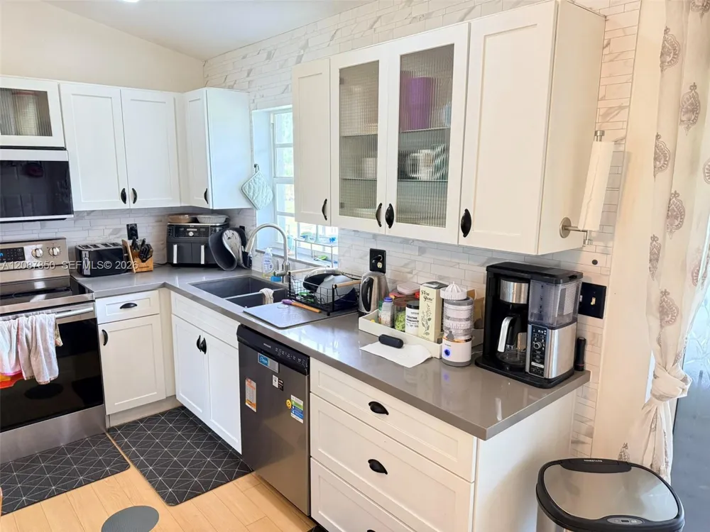 18887 42nd Rd N Loxahatchee, FL 33470