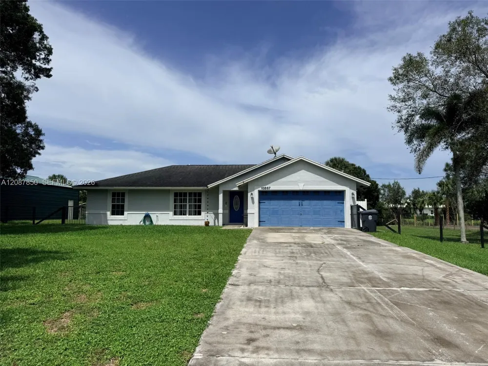 18887 42nd Rd N Loxahatchee, FL 33470