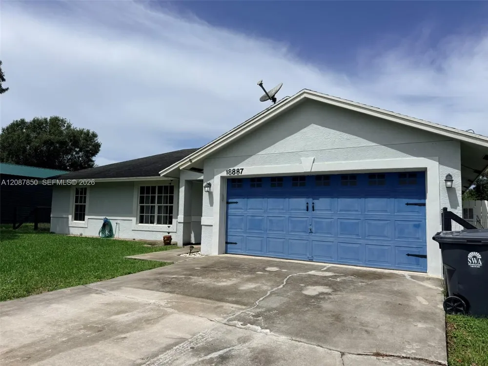 18887 42nd Rd N Loxahatchee, FL 33470