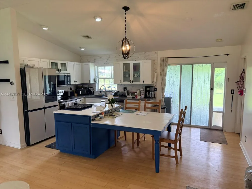 18887 42nd Rd N Loxahatchee, FL 33470