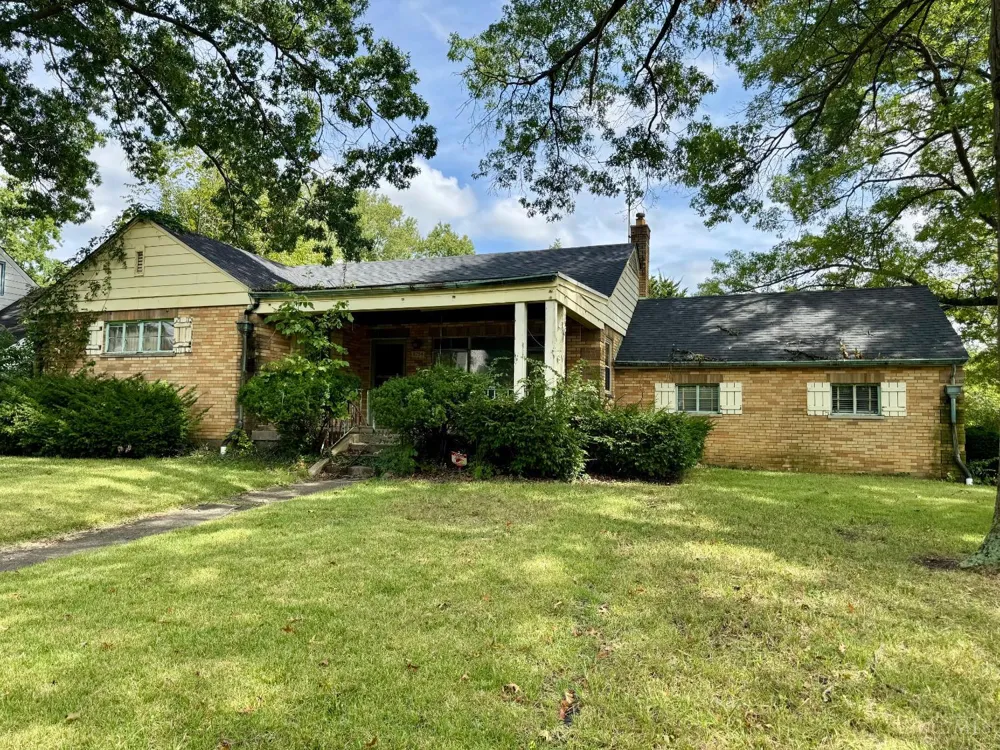 8754 Monsanto Drive Springfield, OH 45231