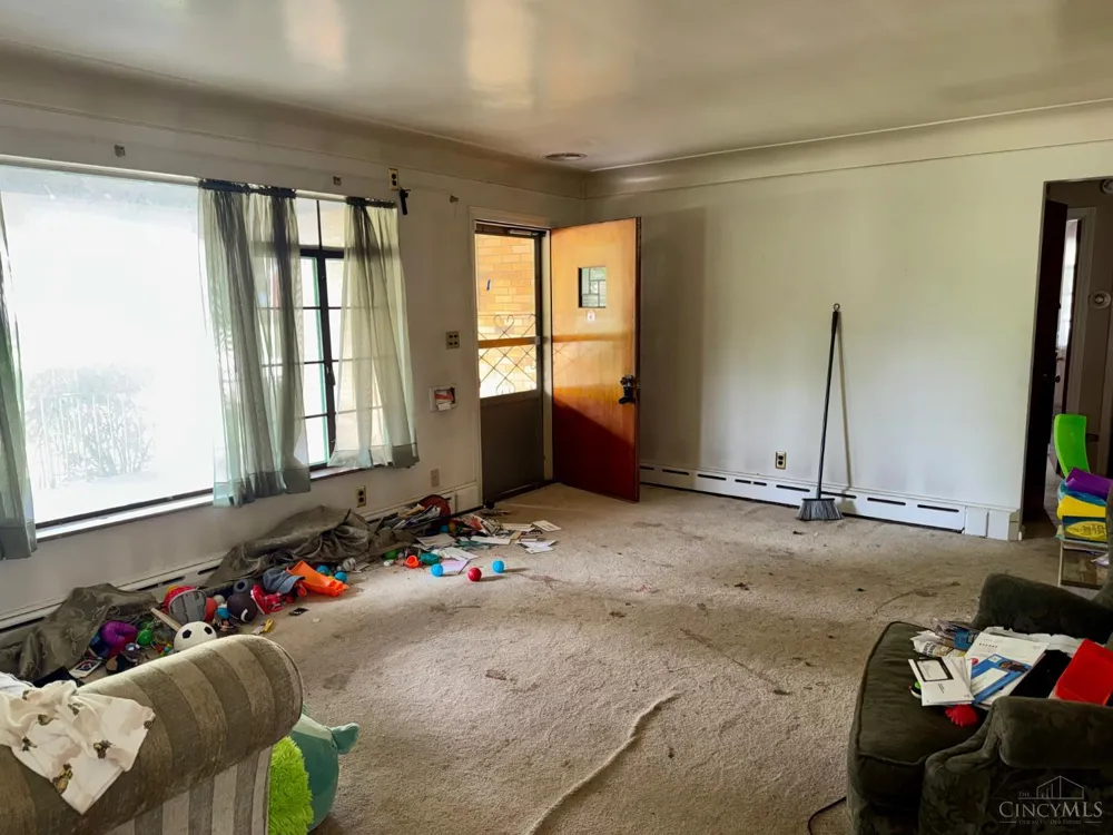 8754 Monsanto Drive Springfield, OH 45231