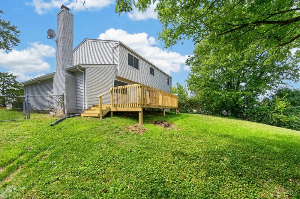 11554 Lincolnshire Drive Forest Park, OH 45240