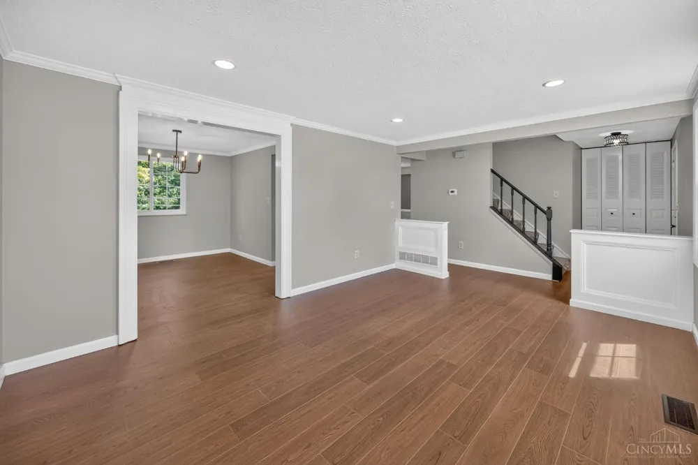 11554 Lincolnshire Drive Forest Park, OH 45240
