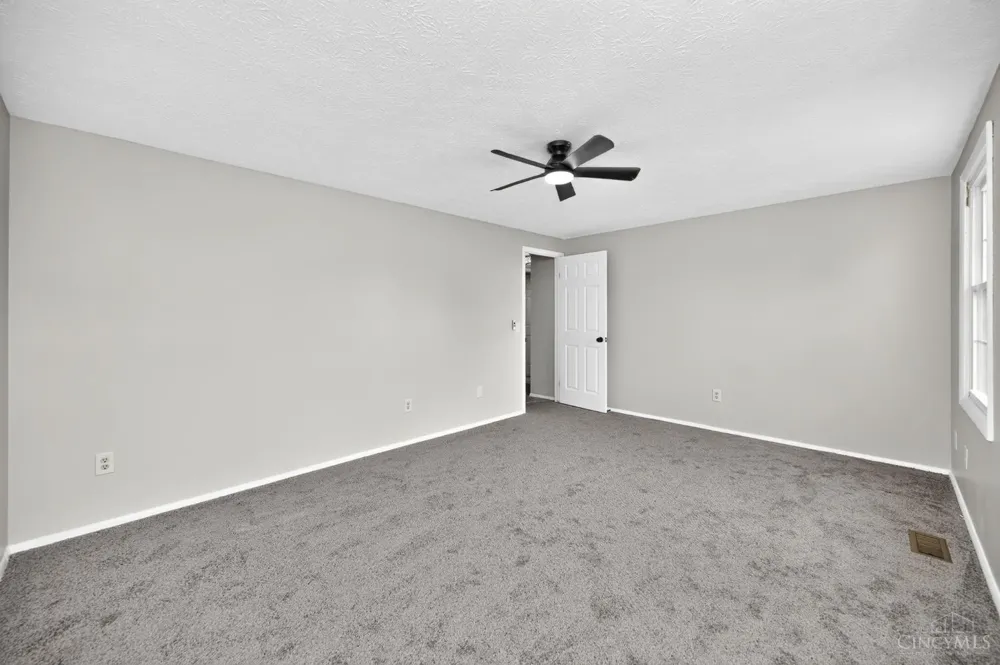 11554 Lincolnshire Drive Forest Park, OH 45240