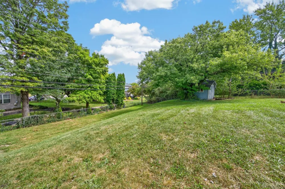 11554 Lincolnshire Drive Forest Park, OH 45240