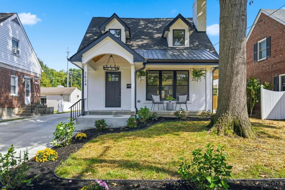 3834 Petoskey Avenue Mariemont, OH 45227