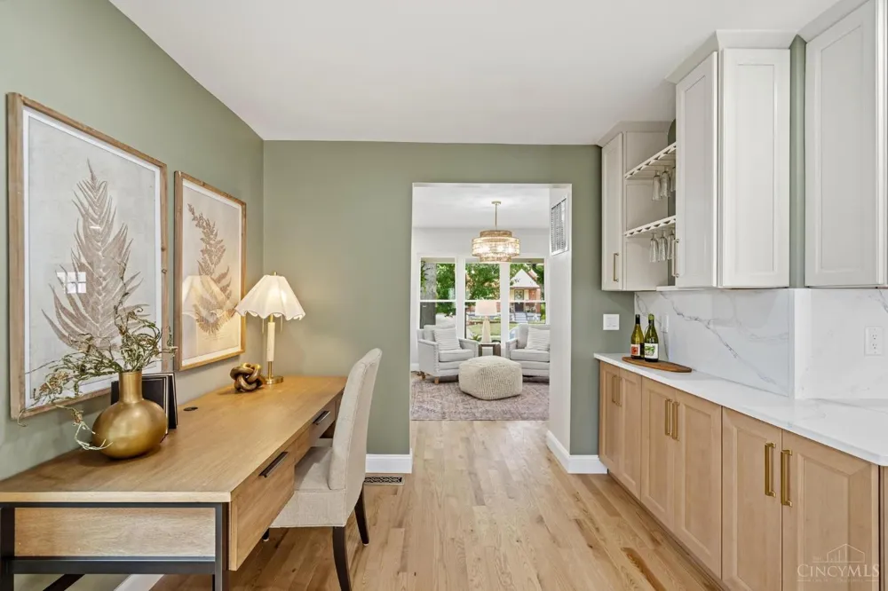3834 Petoskey Avenue Mariemont, OH 45227