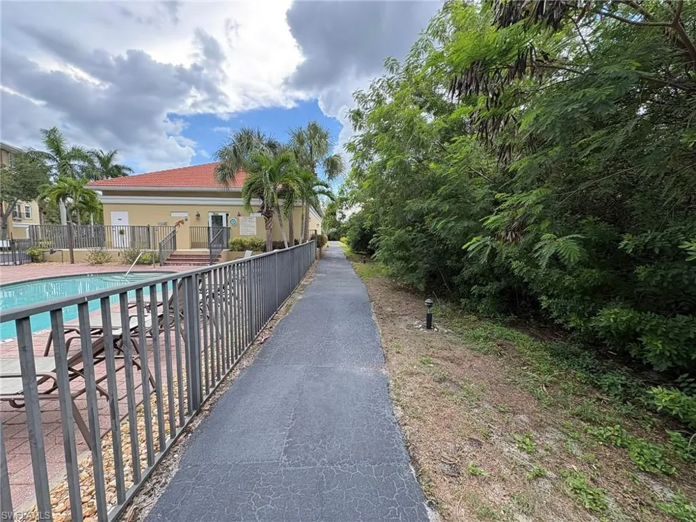 Address Not Shown Fort Myers, FL 33908