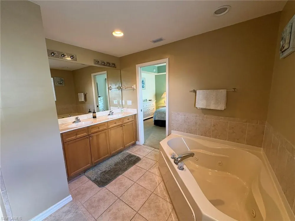 Address Not Shown Fort Myers, FL 33908