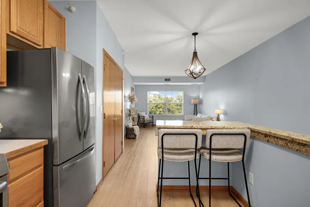 4824 E 53rd Street #301 Minneapolis, MN 55417