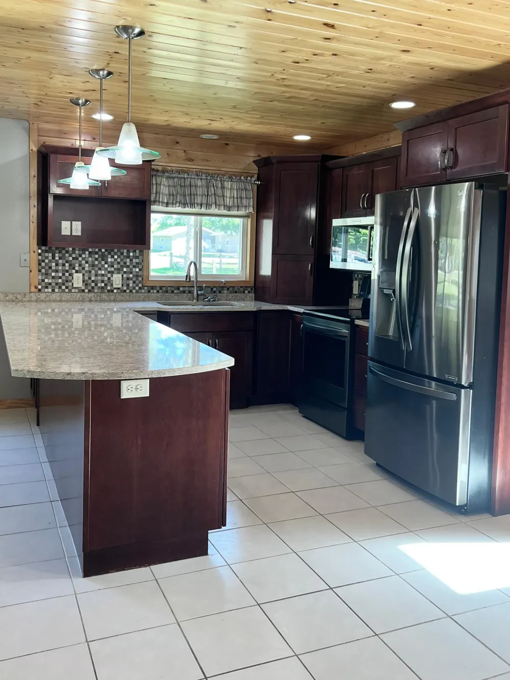 11096 County Highway 17 Detroit Lakes, MN 56501