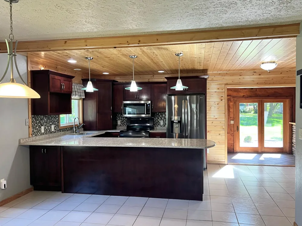 11096 County Highway 17 Detroit Lakes, MN 56501