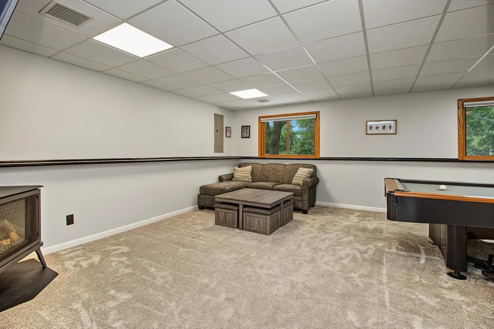 3066 Greenbrier Street Little Canada, MN 55117