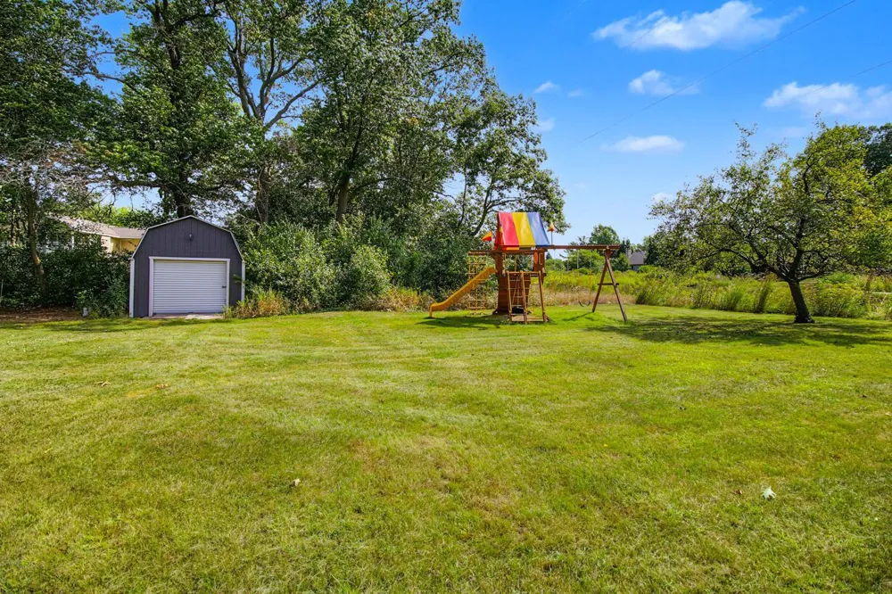 3066 Greenbrier Street Little Canada, MN 55117