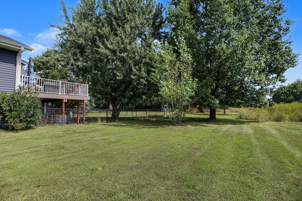 3066 Greenbrier Street Little Canada, MN 55117