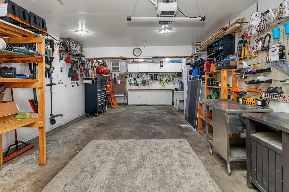 3066 Greenbrier Street Little Canada, MN 55117