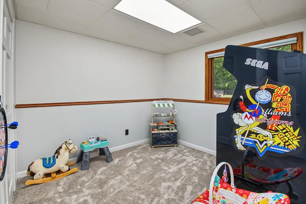 3066 Greenbrier Street Little Canada, MN 55117