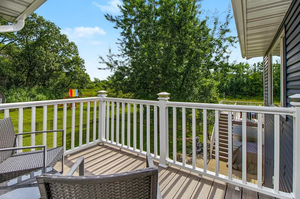 3066 Greenbrier Street Little Canada, MN 55117