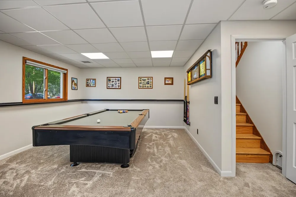 3066 Greenbrier Street Little Canada, MN 55117