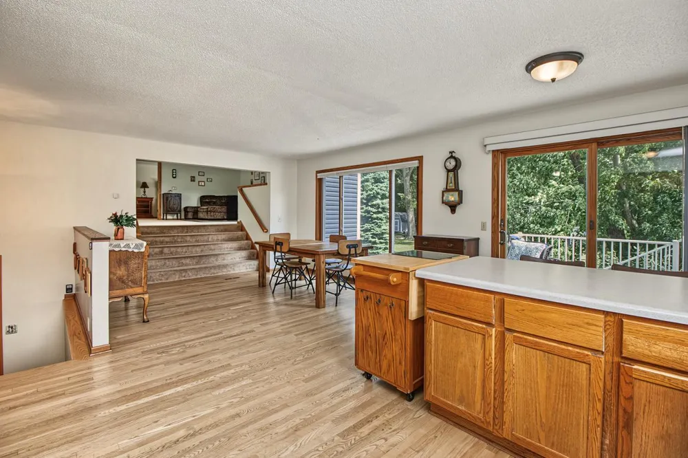 3066 Greenbrier Street Little Canada, MN 55117