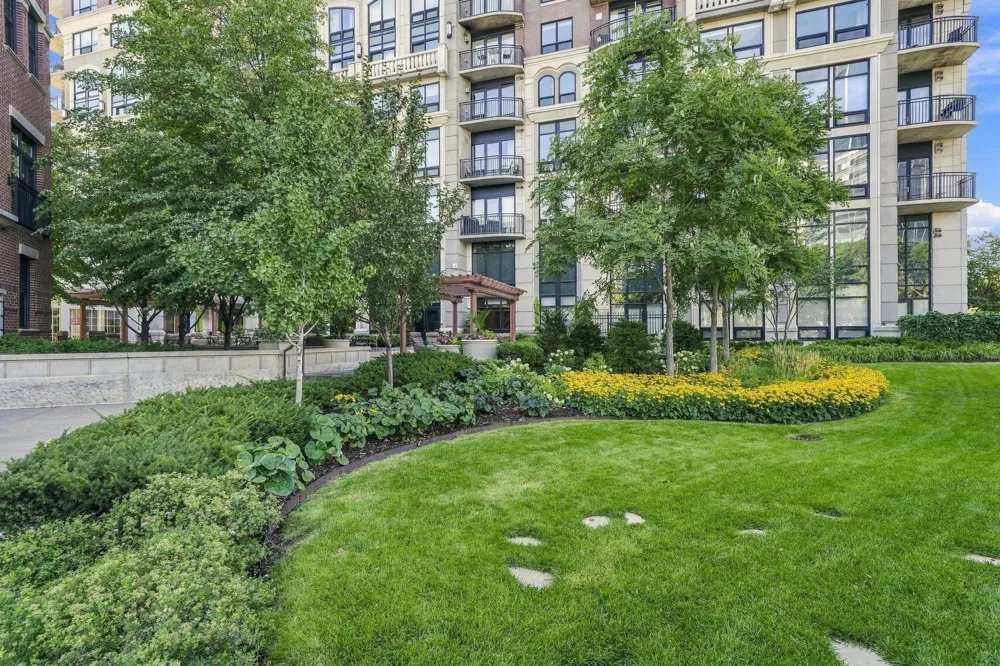 500 E Grant Street #709 Minneapolis, MN 55404