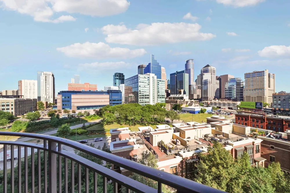 500 E Grant Street #709 Minneapolis, MN 55404