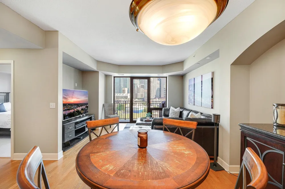 500 E Grant Street #709 Minneapolis, MN 55404