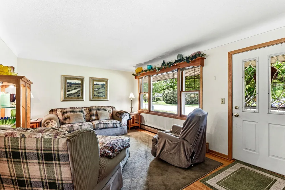 1024 15th Street W Hastings, MN 55033