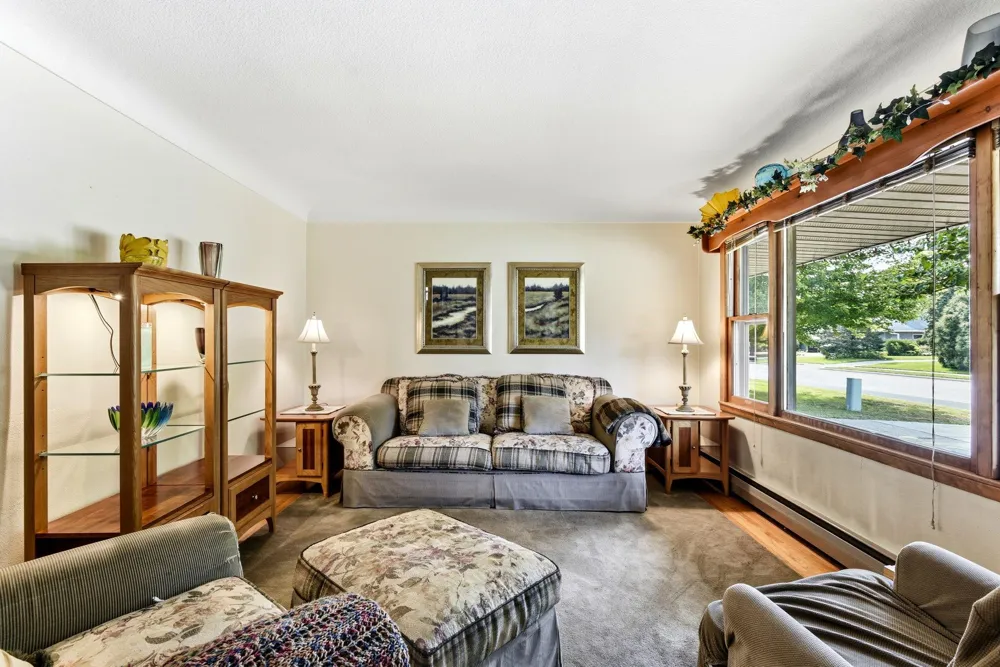 1024 15th Street W Hastings, MN 55033