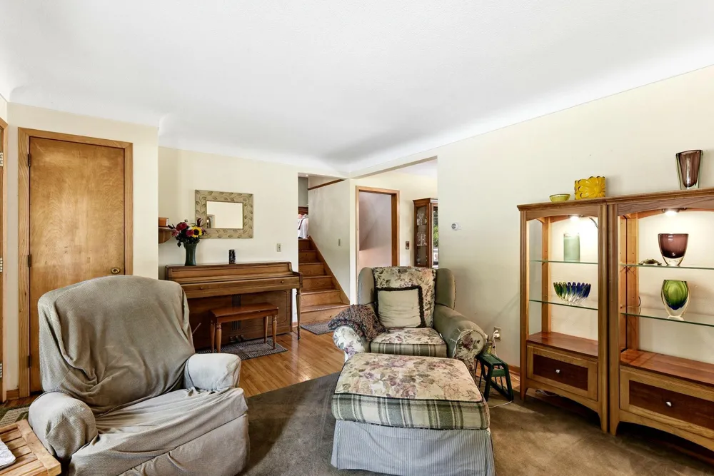 1024 15th Street W Hastings, MN 55033