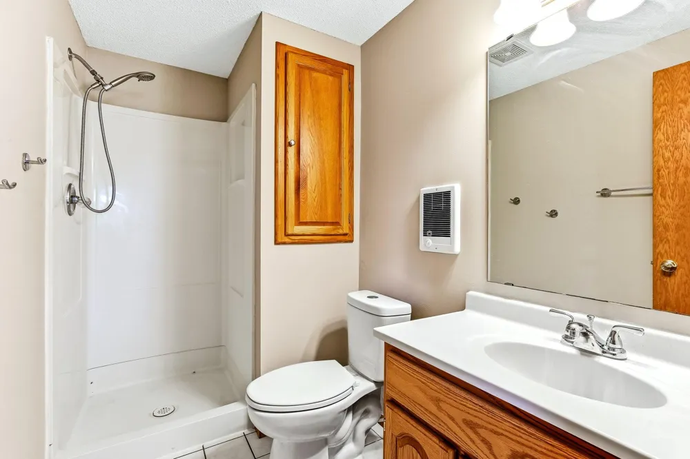 332 Orchard Parkway W Shakopee, MN 55379