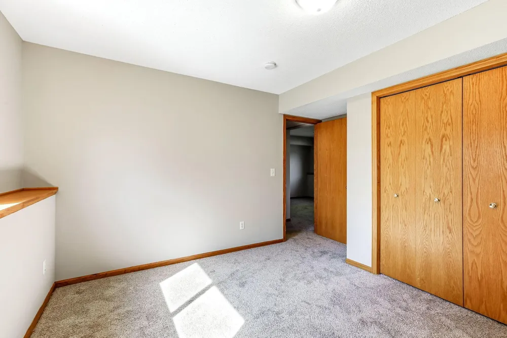 332 Orchard Parkway W Shakopee, MN 55379